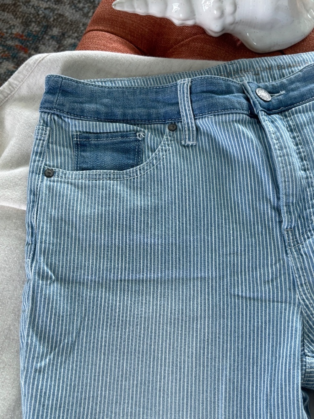 Chicos So Slimming Pinstripe Girlfriend Slim Ankle Jeans Sz 6